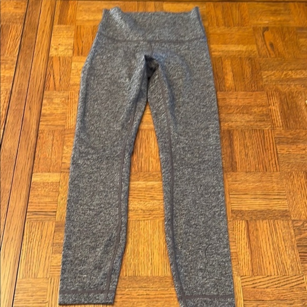 Lululemon space dye black gray Leggings size 2